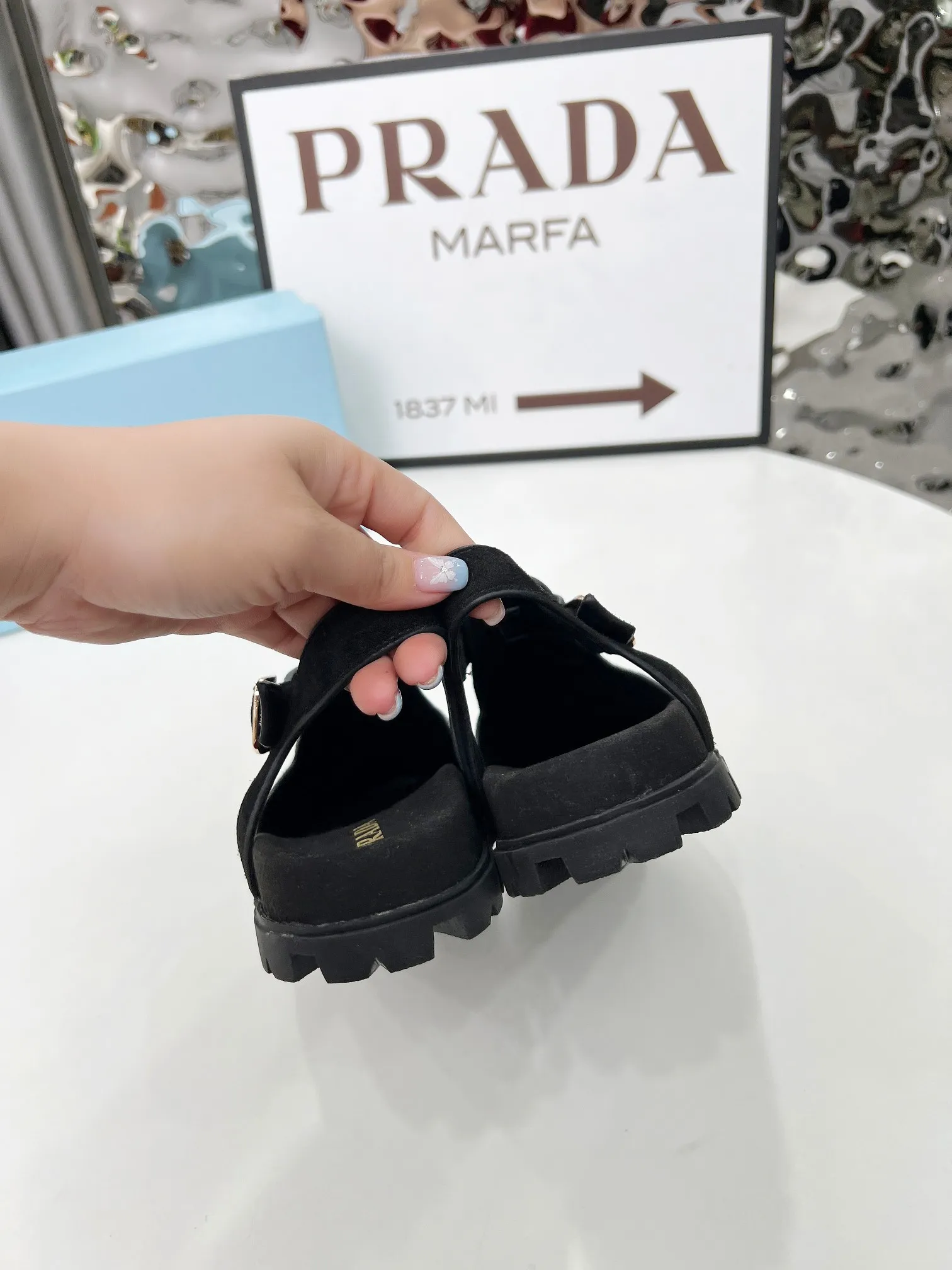 👟👟Ex-factory price 440👟👟 PRADA/25ss Prada classic triangle logo loafer series, simple and ultimate size: 35-42